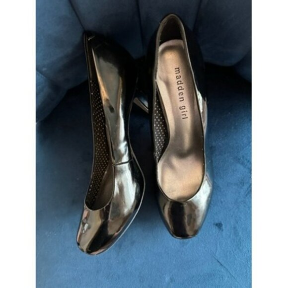 Madden Girl Black Patent Leather‎ Pumps Classic Heels Shoes Women's 7.5 - Picture 14 of 15